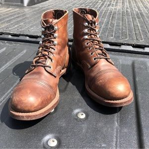 Red wing boots-iron ranger